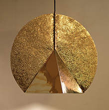  flair lamp pyramid in circle brass